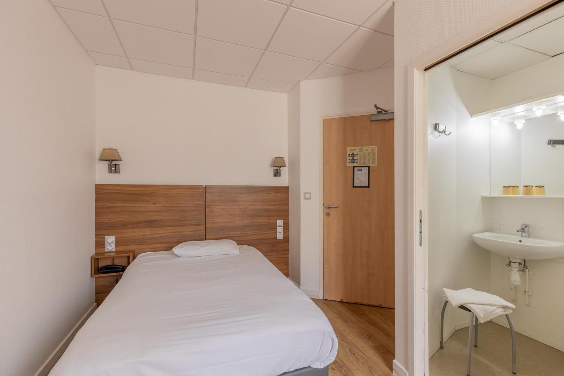 Hotel Bristol Metz Centre Gare Exterior photo