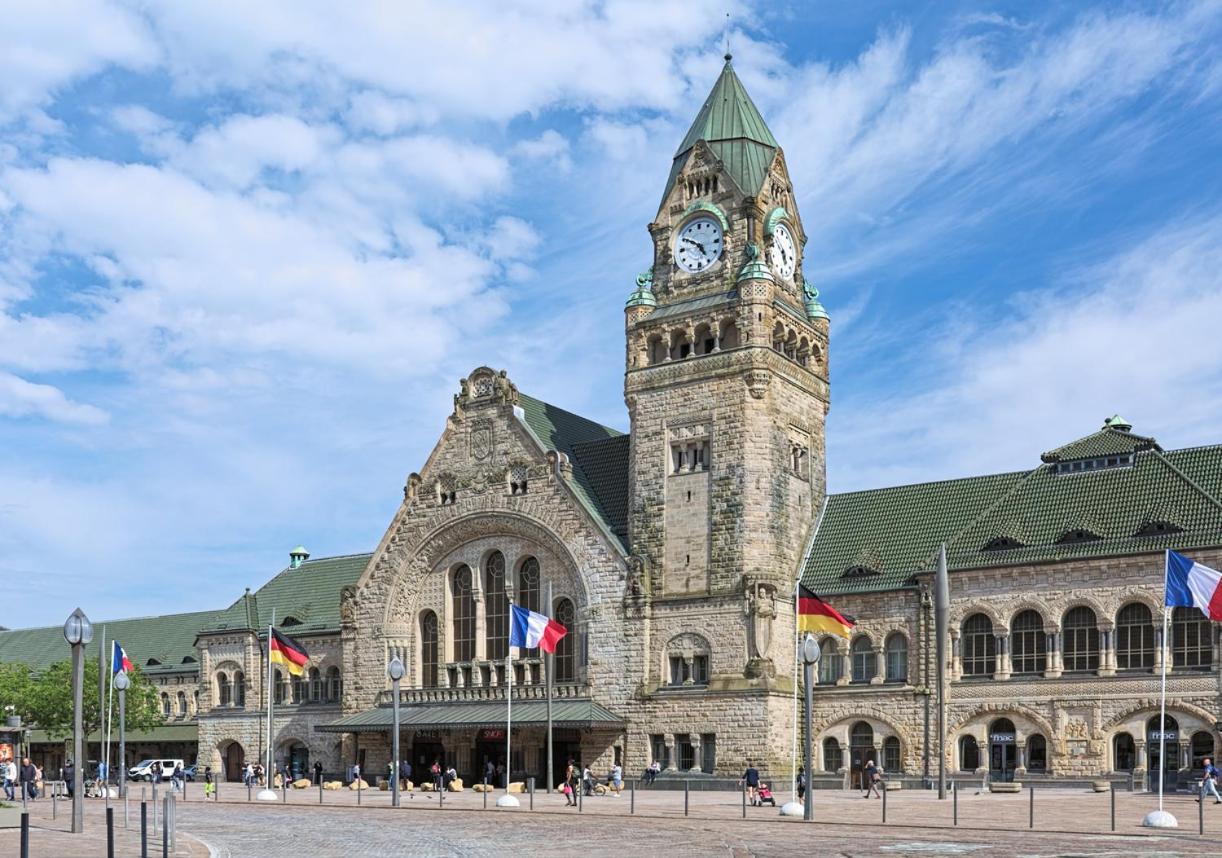 Hotel Bristol Metz Centre Gare Exterior photo
